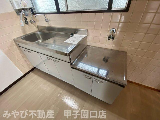 パインリーフ甲子園のキッチン