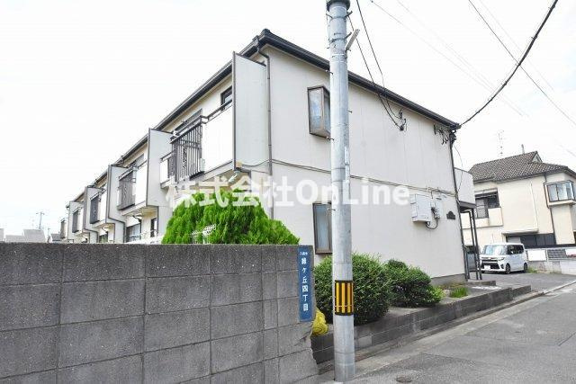 八尾市緑ヶ丘４丁目のアパートの外観