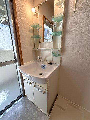 テングッド城西の独立洗面台|独立洗面台で身支度をすべて済ませてしまいましょう