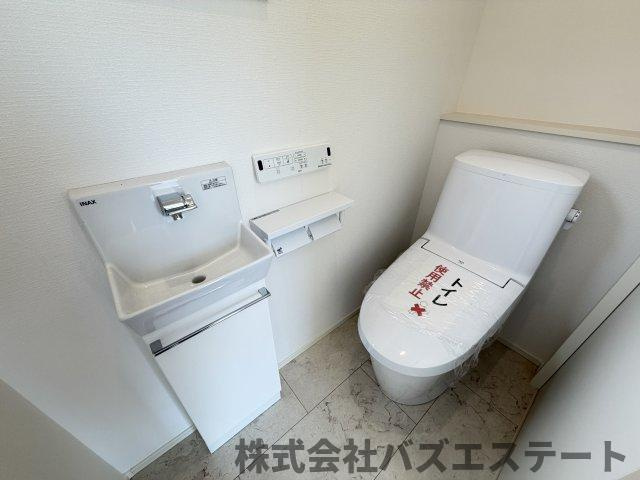 上大野　中古一戸建てのトイレ