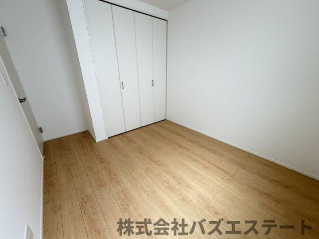 上大野　中古一戸建ての洋室