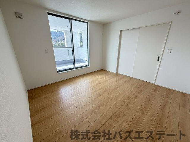上大野　中古一戸建ての寝室