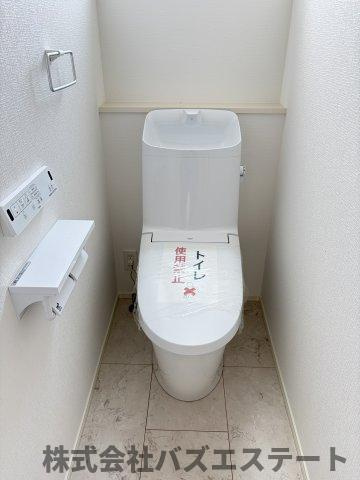 上大野　中古一戸建てのトイレ