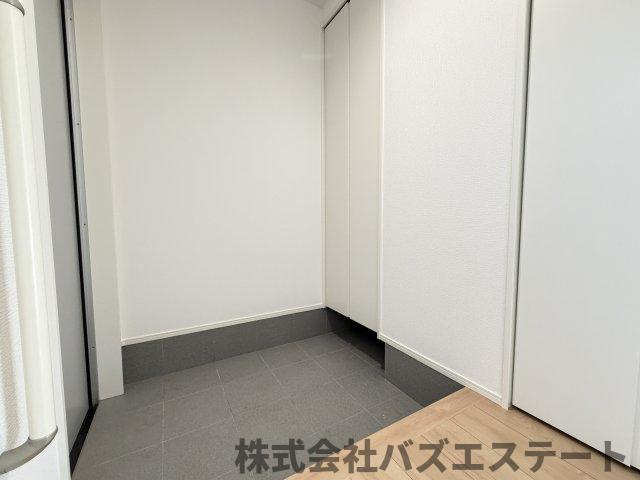 上大野　中古一戸建ての玄関