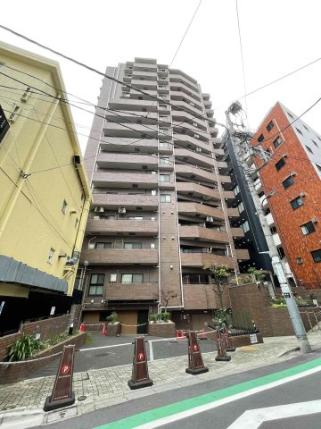日神パレステージ西麻布の外観