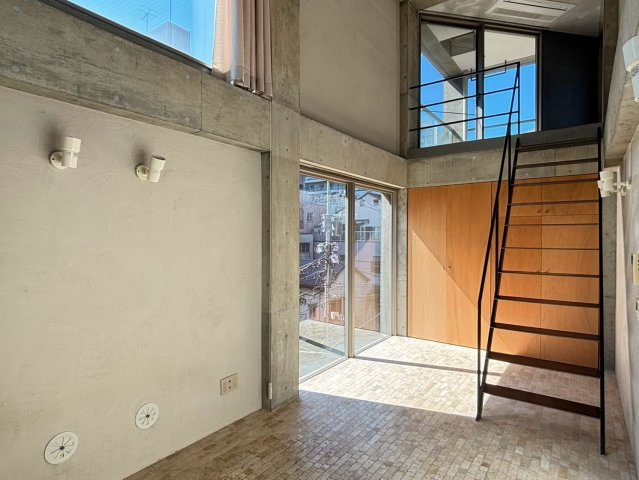 【居間・リビング】