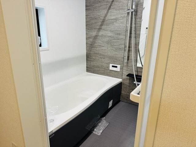 八王子市　兵衛　新築一戸建ての浴室|～のびのびくつろげるバスルーム　１日の締めくくりに癒やしのバスタイムを～