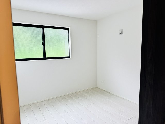 八王子市　兵衛　新築一戸建ての子供部屋|～2階5.25帖の洋室です～