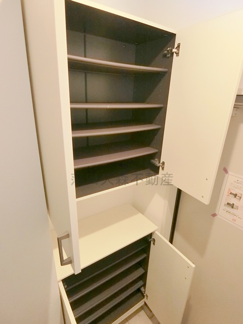 メゾン　ド　ローリエの設備|シューズボックス