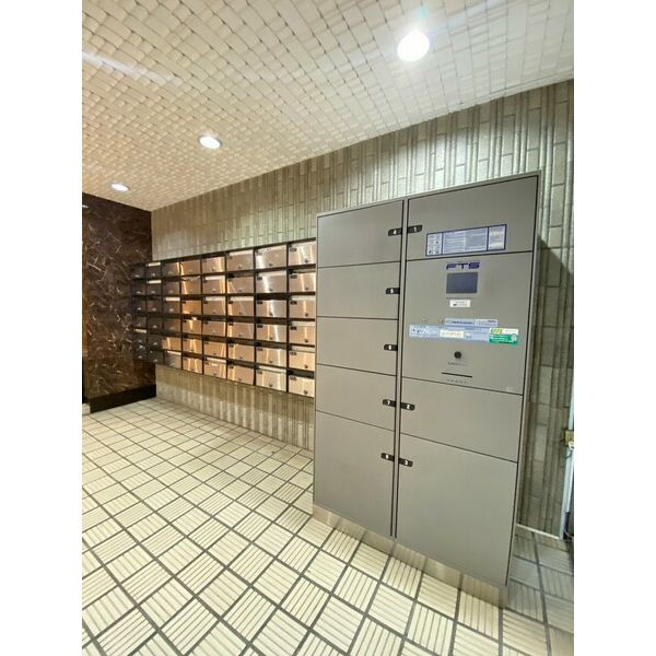 豊中市寺内２丁目の店舗事務所