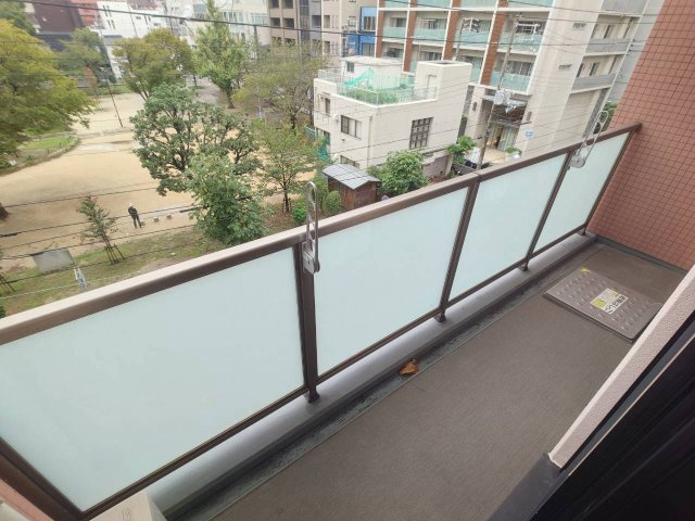 キルシェ北堀江のバルコニー