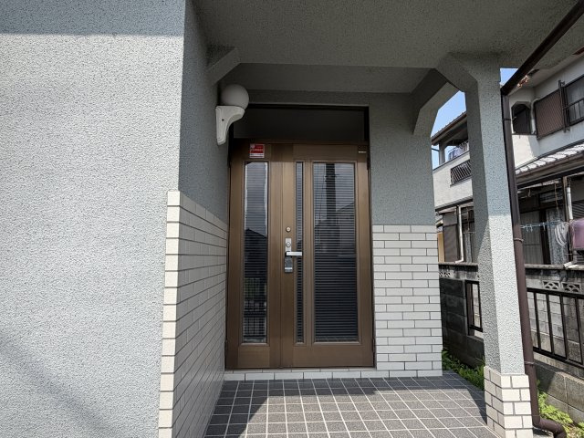姫路市余部区上川原の中古一戸建のエントランス