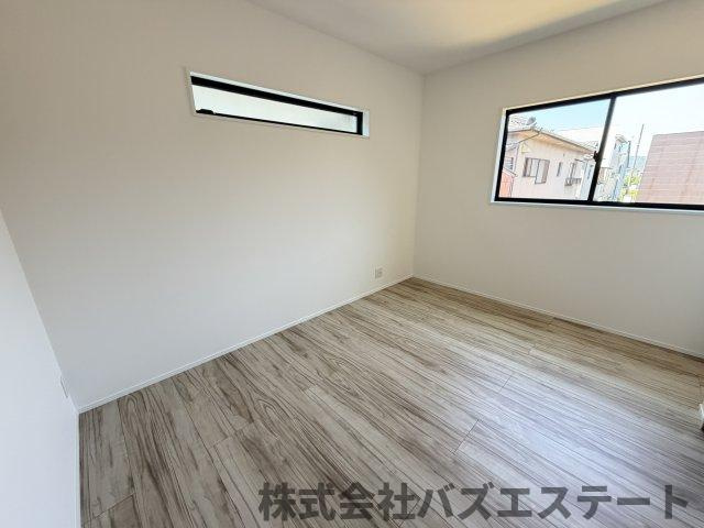 飯田　新築戸建ての洋室