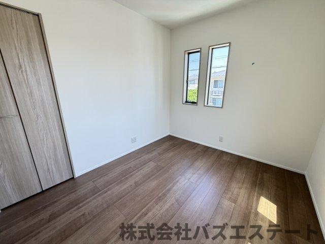 飯田　新築一戸建ての洋室