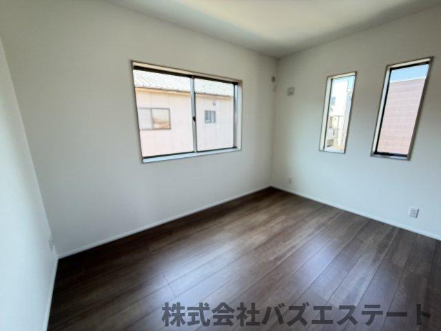 飯田　新築一戸建ての子供部屋