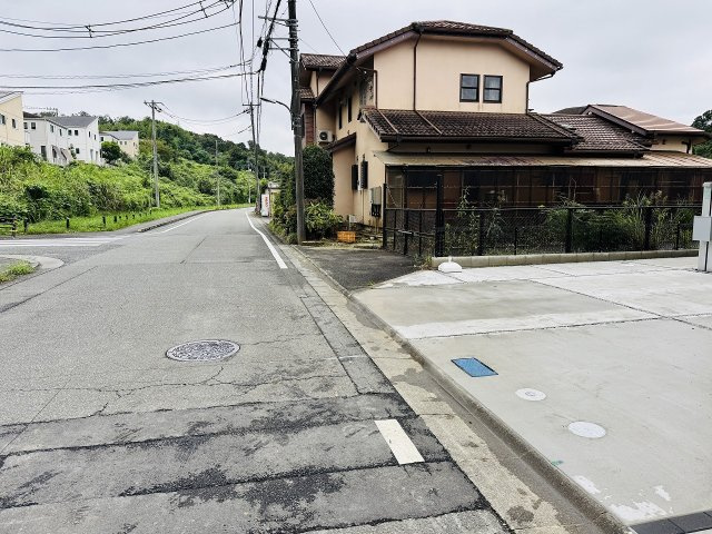 八王子市　兵衛　新築一戸建ての前面道路含む現地写真|～北東7.5ｍ道路に面しています～