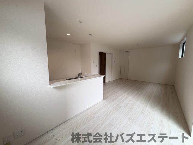 青山　新築一戸建ての居間・リビング