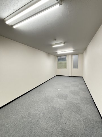 大阪市中央区安土町１丁目の事務所の内装