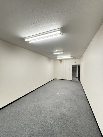 大阪市中央区安土町１丁目の事務所の内装