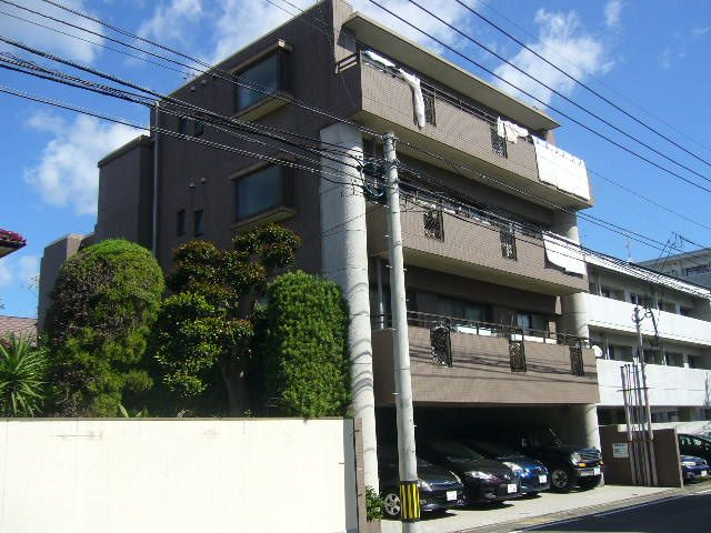 ネオカーサ南庄の外観