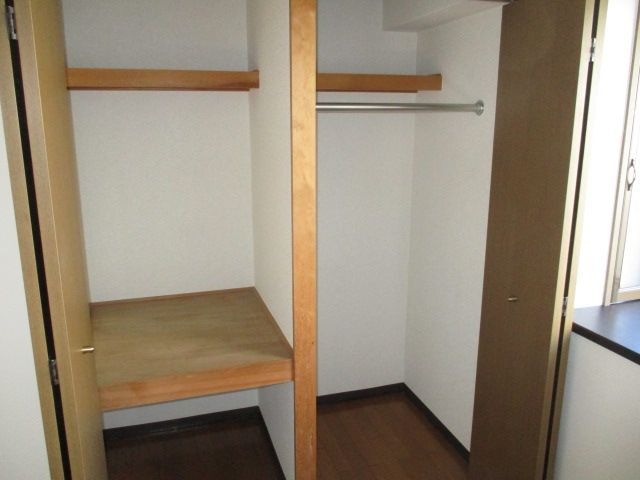 ネオカーサ南庄の収納