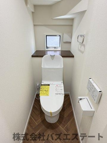 網干区興浜　新築一戸建てのトイレ
