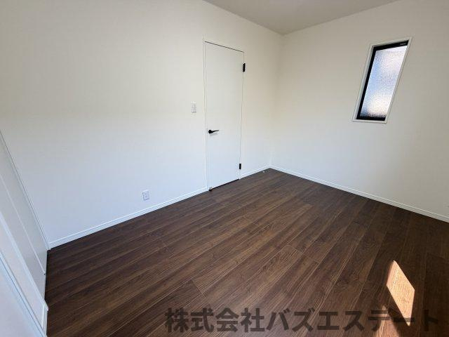 網干区興浜　新築一戸建ての洋室