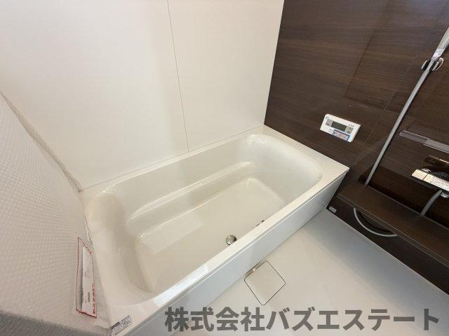 網干区興浜　新築一戸建てのトイレ