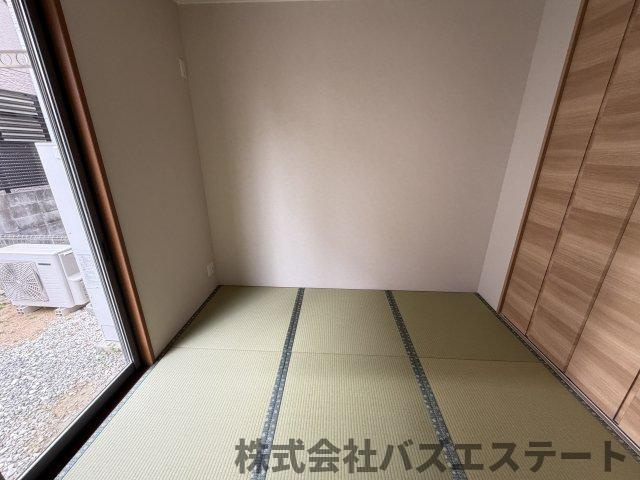 東雲町　中古一戸建ての和室