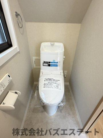 東雲町　中古一戸建てのトイレ