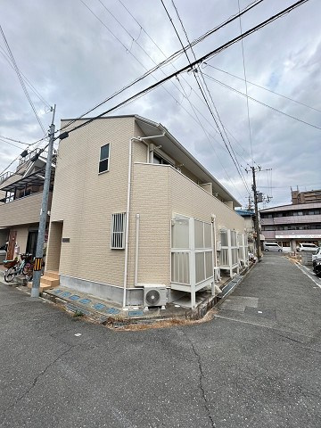 MUKOGAWA1414の外観