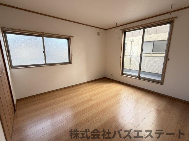 網干区田井　中古一戸建ての寝室