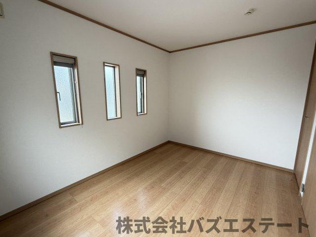 網干区田井　中古一戸建ての洋室