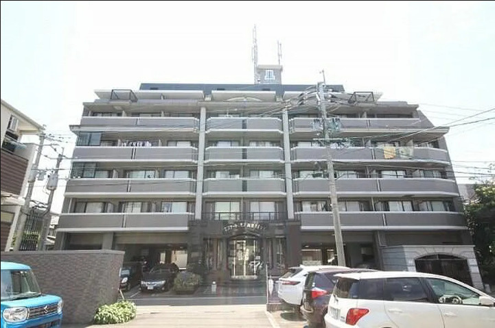 福岡市南区大楠１丁目の賃貸マンションの外観