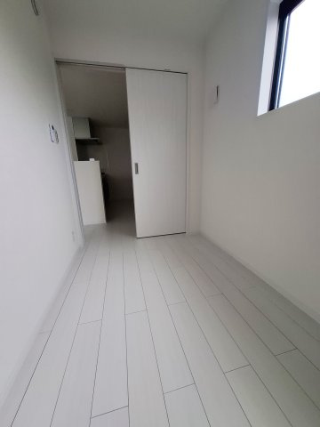 リブレメゾン下大市西町Ⅰの洋室