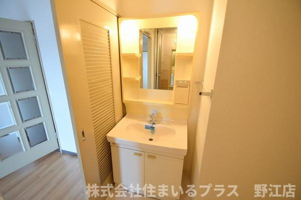 アーバンパーク関目の洗面所