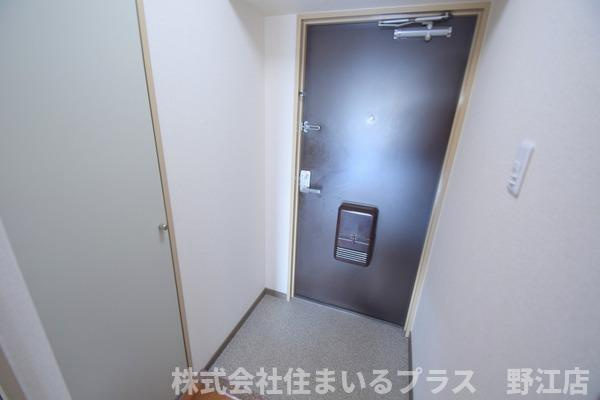アーバンパーク関目の玄関