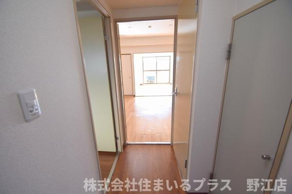 アーバンパーク関目の玄関