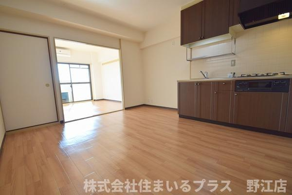アーバンパーク関目の居間・リビング