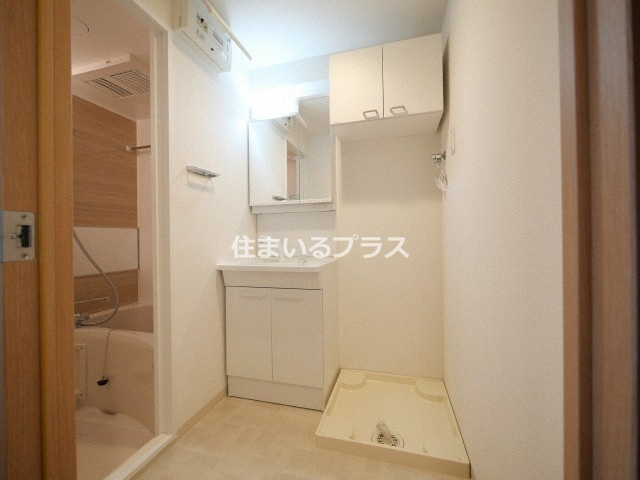 LiveCasa城東中央の洗面所