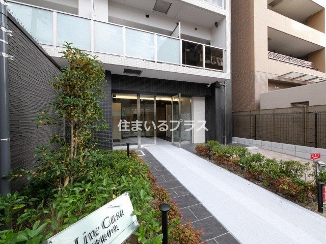 LiveCasa城東中央のエントランス