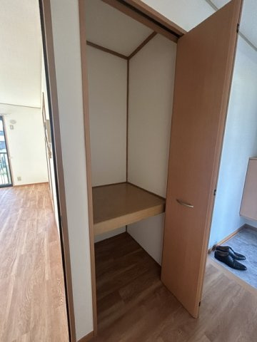 ファミール上条の収納