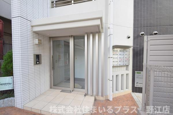 ナガラのエントランス