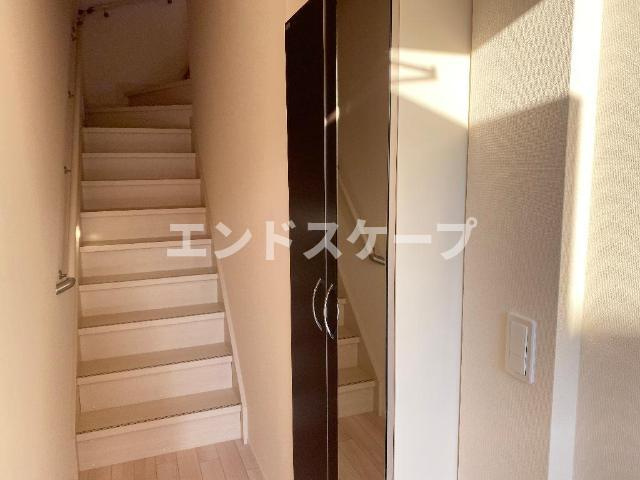 エバーグリーンの玄関|玄関（イメージ）
高崎、前橋のお部屋探しはエンドスケープまで！お客様の理想お聞かせ下さい♪