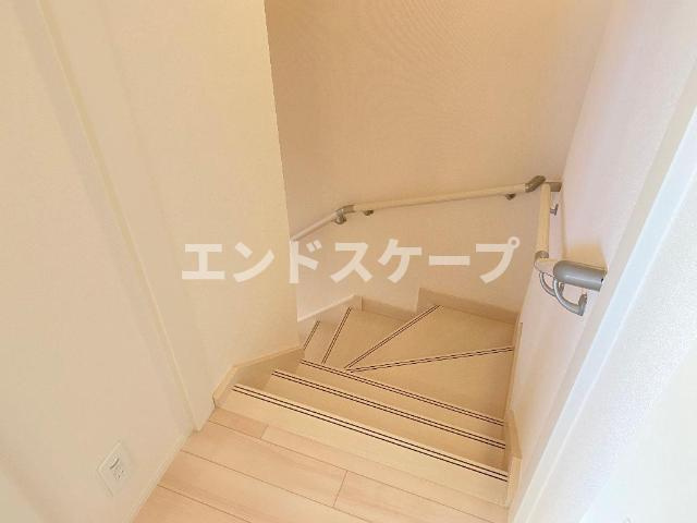 エバーグリーンの内装|廊下（イメージ）
高崎、前橋のお部屋探しはエンドスケープまで！お客様の理想お聞かせ下さい♪