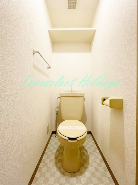 平塚市桃浜町の賃貸マンションのトイレ