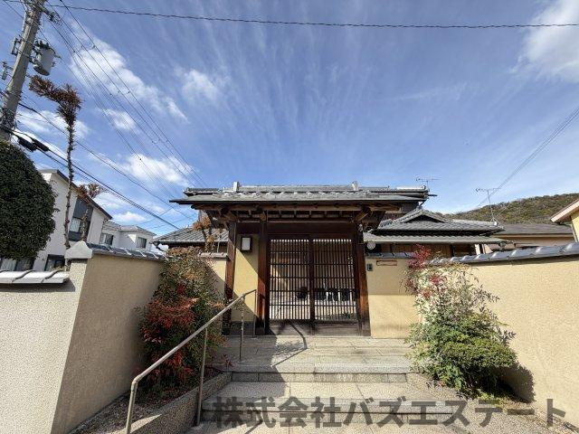 勝原区山戸　中古一戸建てのエントランス