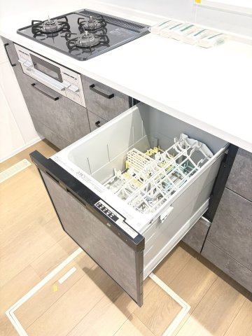 【新築戸建】札幌市豊平区月寒東2条19丁目5棟のキッチン|食洗機付