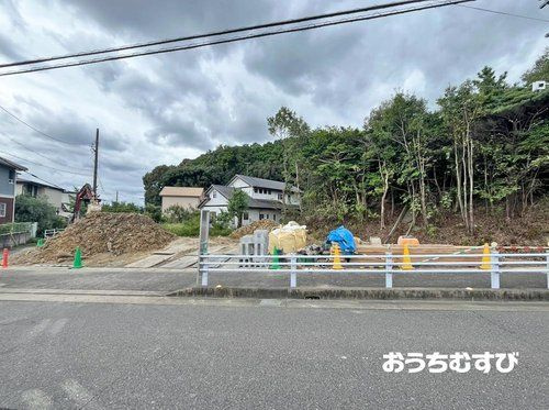 小牧市本庄郷浦2期(全1棟)の前面道路含む現地写真