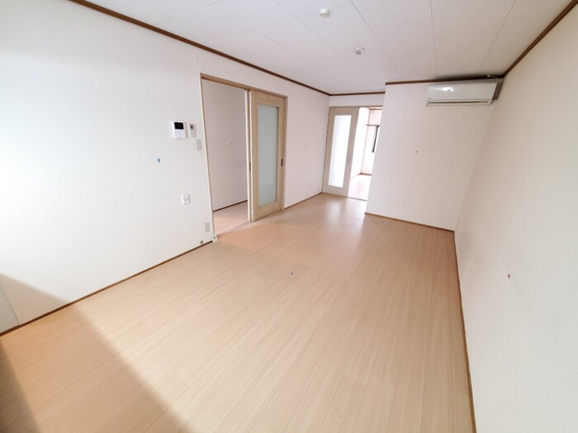 【居間・リビング】 | 松下マンション